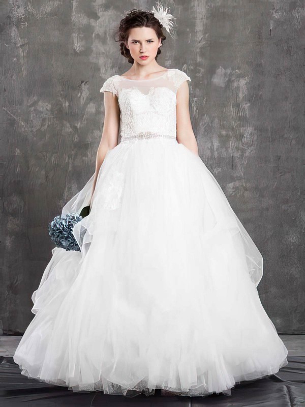 Scoop Neck Ball Gown Floor-length Tulle Beading Wedding Dresses #DOB00021381