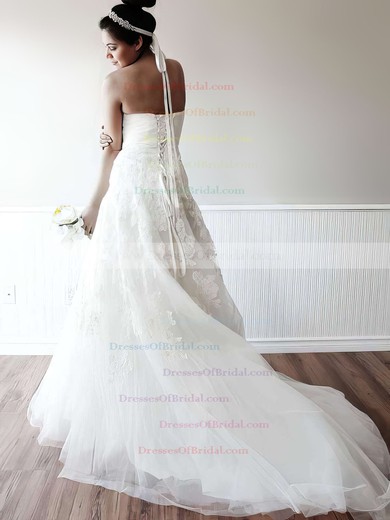Sweetheart A-line Chapel Train Tulle Beading Wedding Dresses #DOB00021400