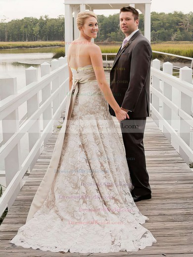 Sweetheart A-line Watteau Train Lace Appliques Lace Wedding Dresses #DOB00021403