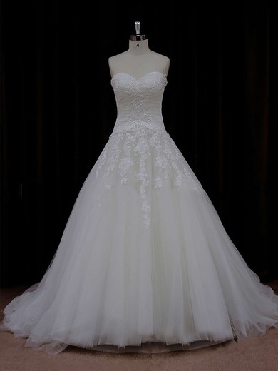 Court Train Ivory Lace-up Tulle Appliques Lace Sweetheart Wedding Dress #DOB00021835