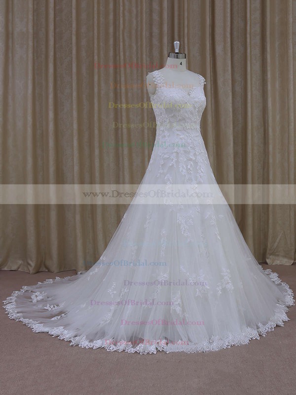 Perfect Ivory Tulle Court Train Appliques Lace Sweetheart Wedding Dress #DOB00021805