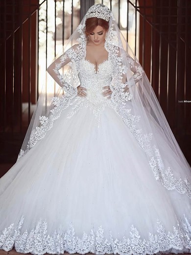 Glamorous Ball Gown V-neck Tulle Appliques Lace Chapel Train Long Sleeve Wedding Dresses #DOB00022710