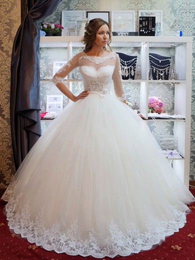 Graceful Scoop Neck Ball Gown Tulle Appliques Lace Floor-length 1/2 Sleeve Wedding Dresses #DOB00022795