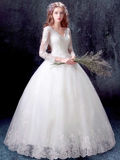 Prettiest Ball Gown V-neck White Tulle Appliques Lace Floor-length 3/4 Sleeve Wedding Dresses #DOB00022871