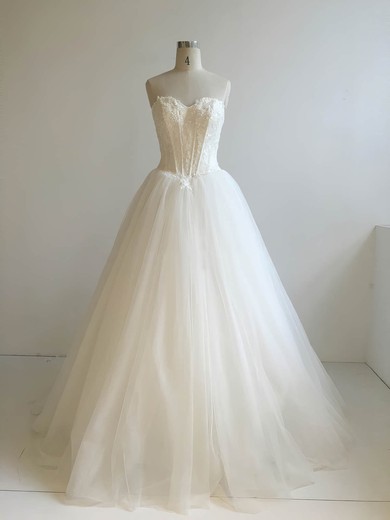 Tulle Ball Gown Sweetheart Floor-length with Appliques Lace Wedding Dresses #DOB00022947