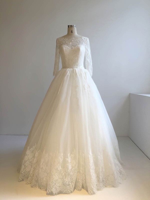 Tulle Ball Gown Scoop Neck Floor-length with Appliques Lace Wedding Dresses #DOB00022948