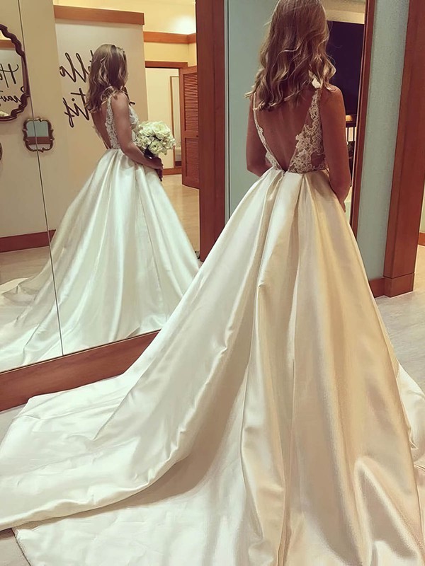 Satin Tulle Ball Gown Scoop Neck Sweep Train with Appliques Lace Wedding Dresses #DOB00022984