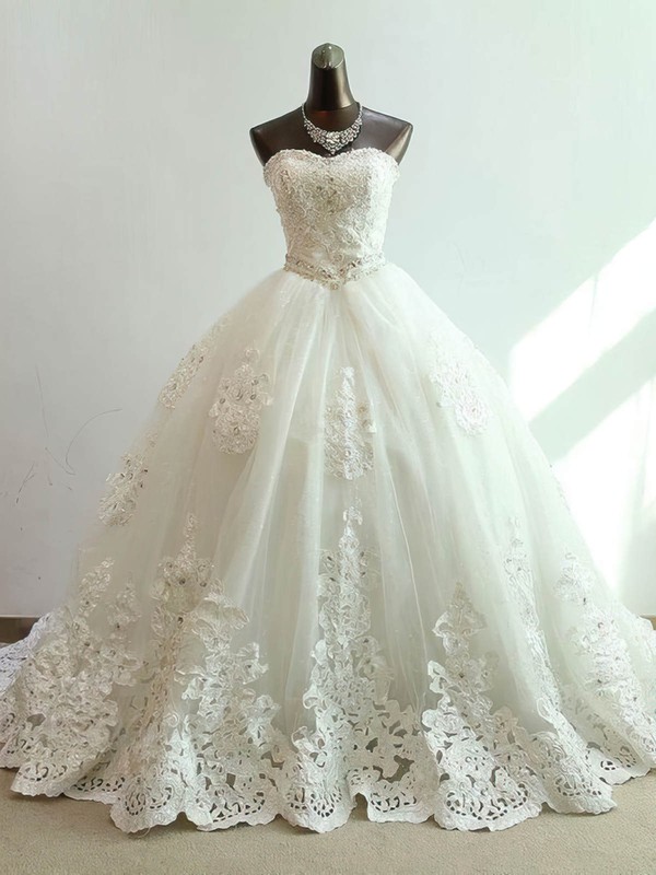 Tulle Ball Gown Sweetheart Chapel Train with Beading Wedding Dresses #DOB00023073