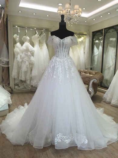 Tulle Ball Gown Off-the-shoulder Sweep Train with Appliques Lace Wedding Dresses #DOB00023080