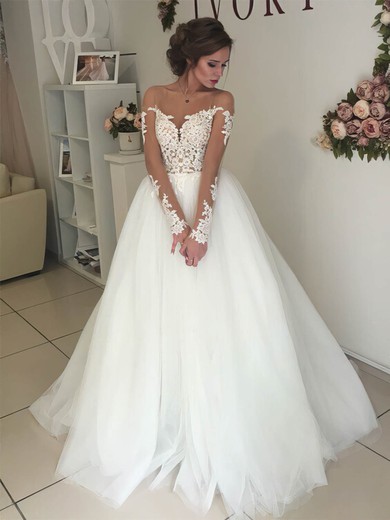 Tulle Ball Gown Scoop Neck Sweep Train Appliques Lace Wedding Dresses #DOB00023333