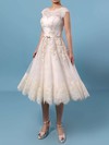 Lace Tulle A-line Scoop Neck Knee-length Appliques Lace Wedding Dresses #DOB00023302