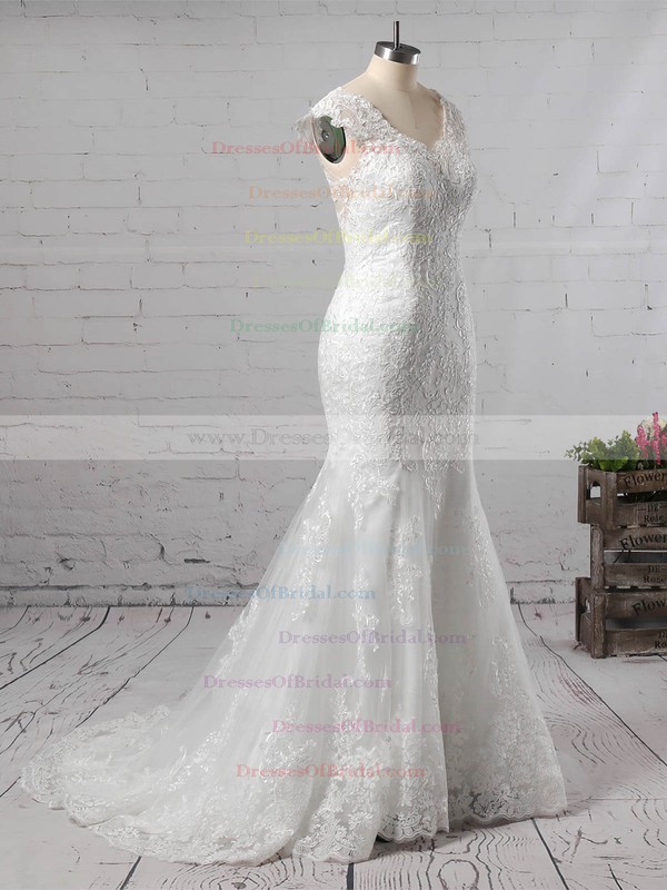 Trumpet/Mermaid V-neck Tulle Sweep Train Appliques Lace Wedding Dresses #DOB00023187