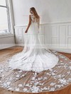 Tulle Trumpet/Mermaid Scoop Neck Chapel Train Appliques Lace Wedding Dresses #DOB00023644
