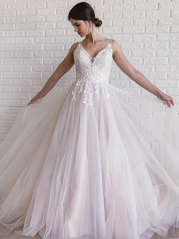 Tulle A-line V-neck Sweep Train Appliques Lace Wedding Dresses #DOB00023663