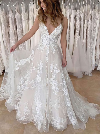 Tulle Princess V-neck Sweep Train Appliques Lace Wedding Dresses #DOB00023671