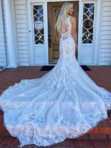 Tulle Trumpet/Mermaid V-neck Chapel Train Appliques Lace Wedding Dresses #DOB00023916