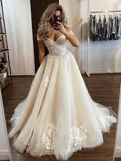 Tulle A-line Off-the-shoulder Court Train Appliques Lace Wedding Dresses #DOB00023935