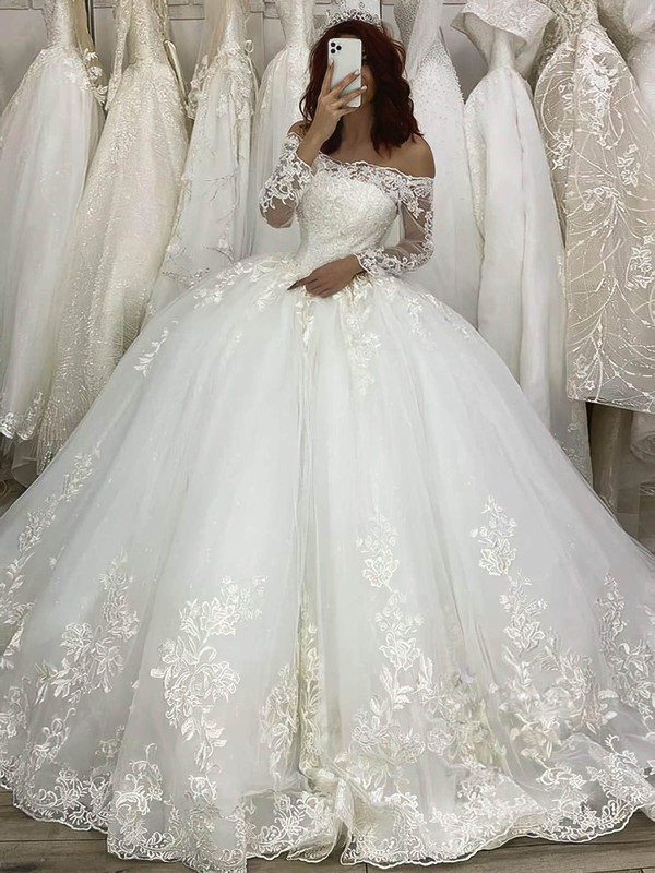 Tulle Princess Off-the-shoulder Court Train Appliques Lace Wedding Dresses #DOB00023971