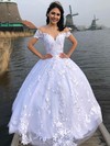 Tulle Ball Gown Scoop Neck Court Train Appliques Lace Wedding Dresses #DOB00024042